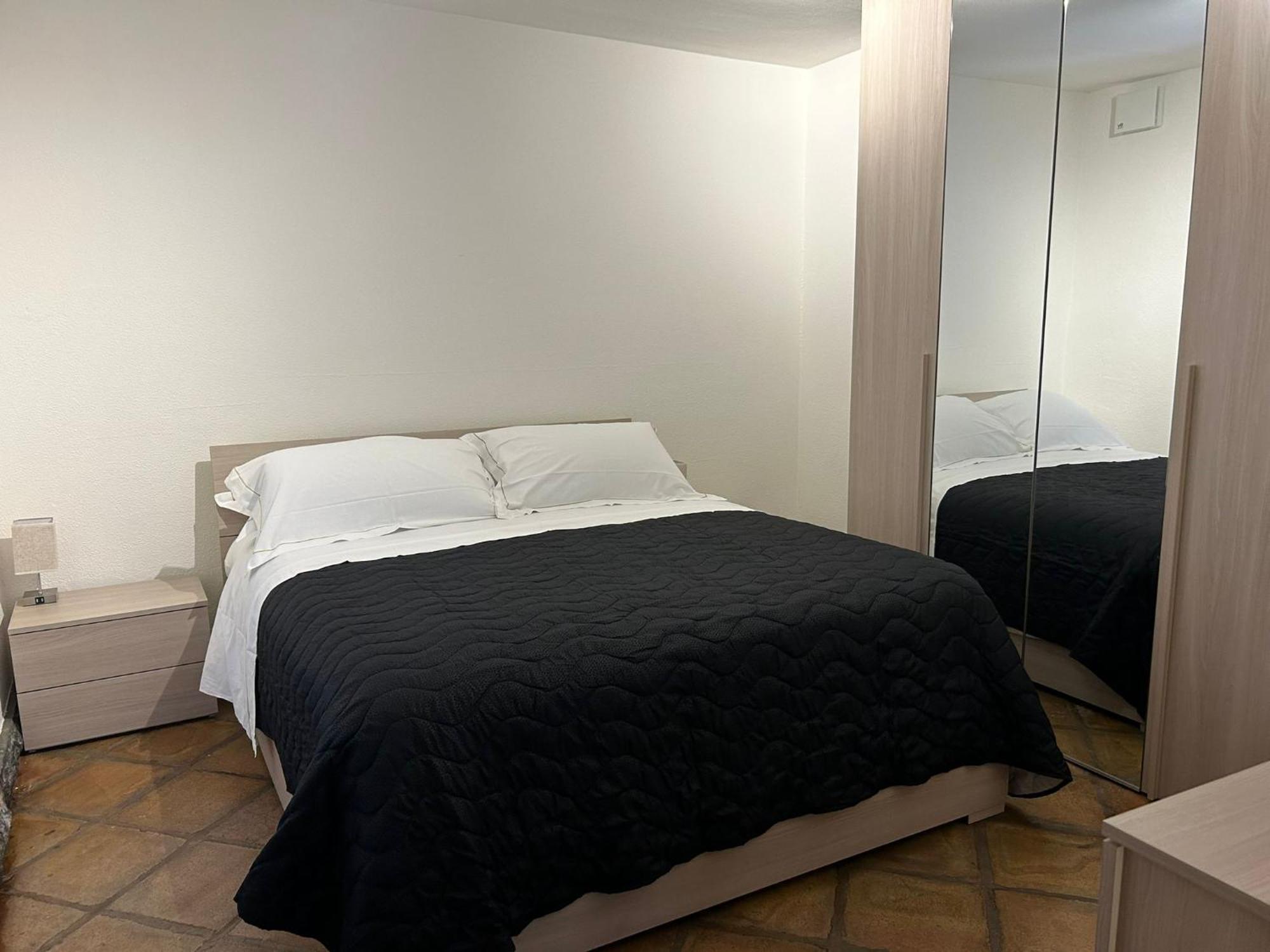 Li Cuti Apartments Catania Exterior photo