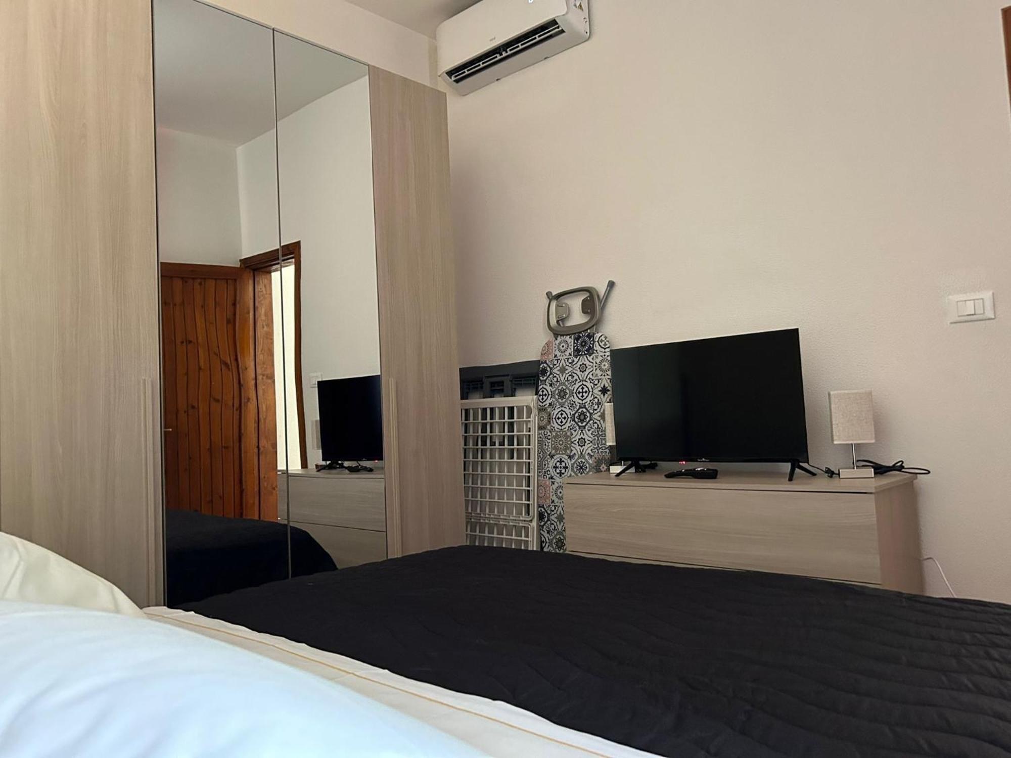 Li Cuti Apartments Catania Exterior photo
